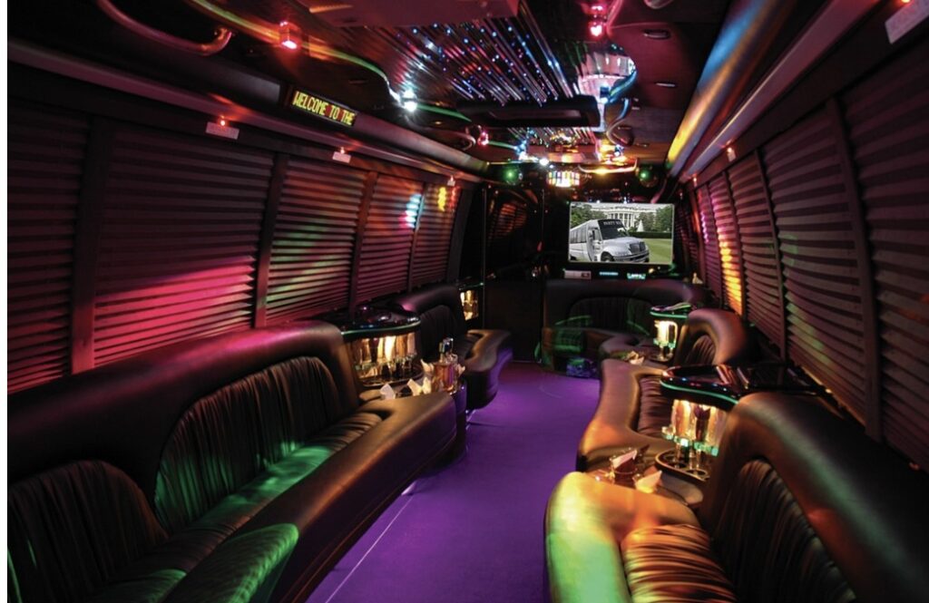Party Bus Toronto 