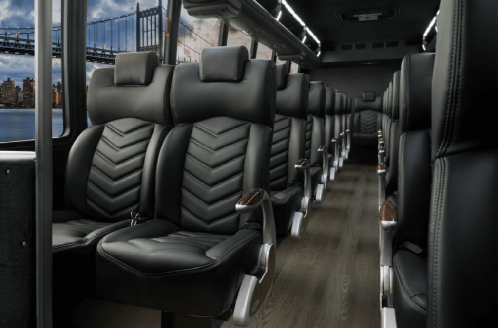 Shuttle Bus Toronto
